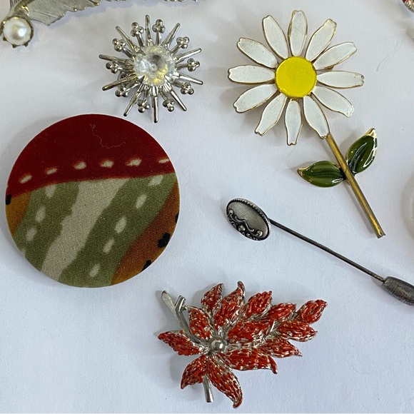 Vintage Jewelry Lot Elgin Brooch Pin Clip Rhinestone Enamel Floral Estate 10pc - Picture 4 of 10